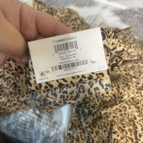 On 34th Women's Plus 2x Beige Leopard Animal Printed Wide-Leg Pants NWT. - Picture 8 of 13